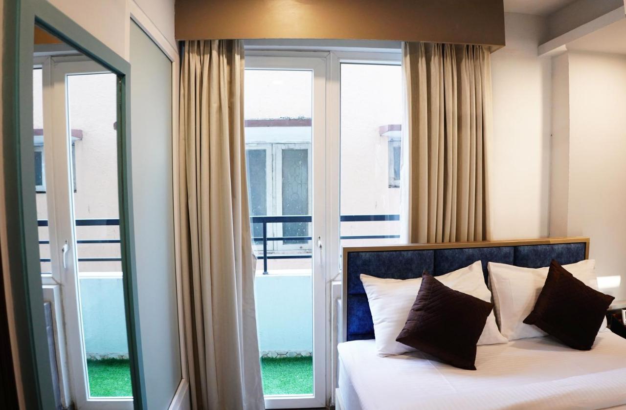 העיר בנגלור Dream Hotel - Richmond מראה חיצוני תמונה